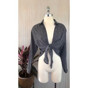 F21 Tie Front Crop Top